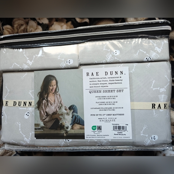 Rae Dunn skeleton bed sheet set - queen - Picture 2 of 3